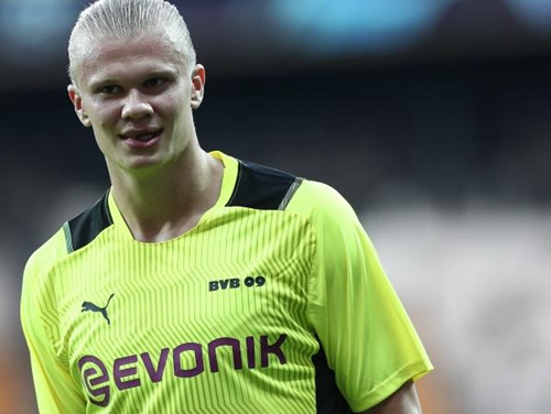 阿森纳客战维拉首发：萨卡PK沃特金斯，哲凯替补，埃泽先发（阿森纳做客维拉首发出炉：萨卡对决沃特金斯，哲凯替补，埃泽首发）