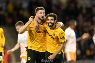 美职联列梅西和穆勒交手记录：梅西3胜7负，非友谊赛仅1胜（MLS公布梅西与穆勒交手战绩：梅西3胜7负，正式比赛仅1胜）