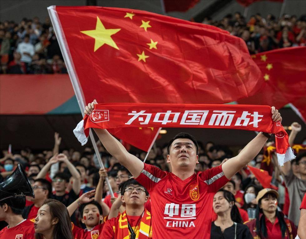 孔蒂：我们已经输了5场这让我担忧，我们没了上赛季的精气神（孔蒂直言担忧：球队已输五场，上季精气神不再）