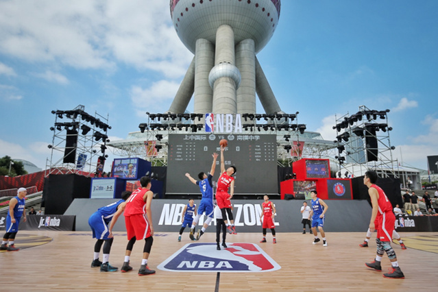 世体：拉莫斯最希望重回西班牙踢球，并梦想加盟有欧战的球队（世体：拉莫斯渴望重返西班牙赛场，倾向加盟具欧战资格的球队）