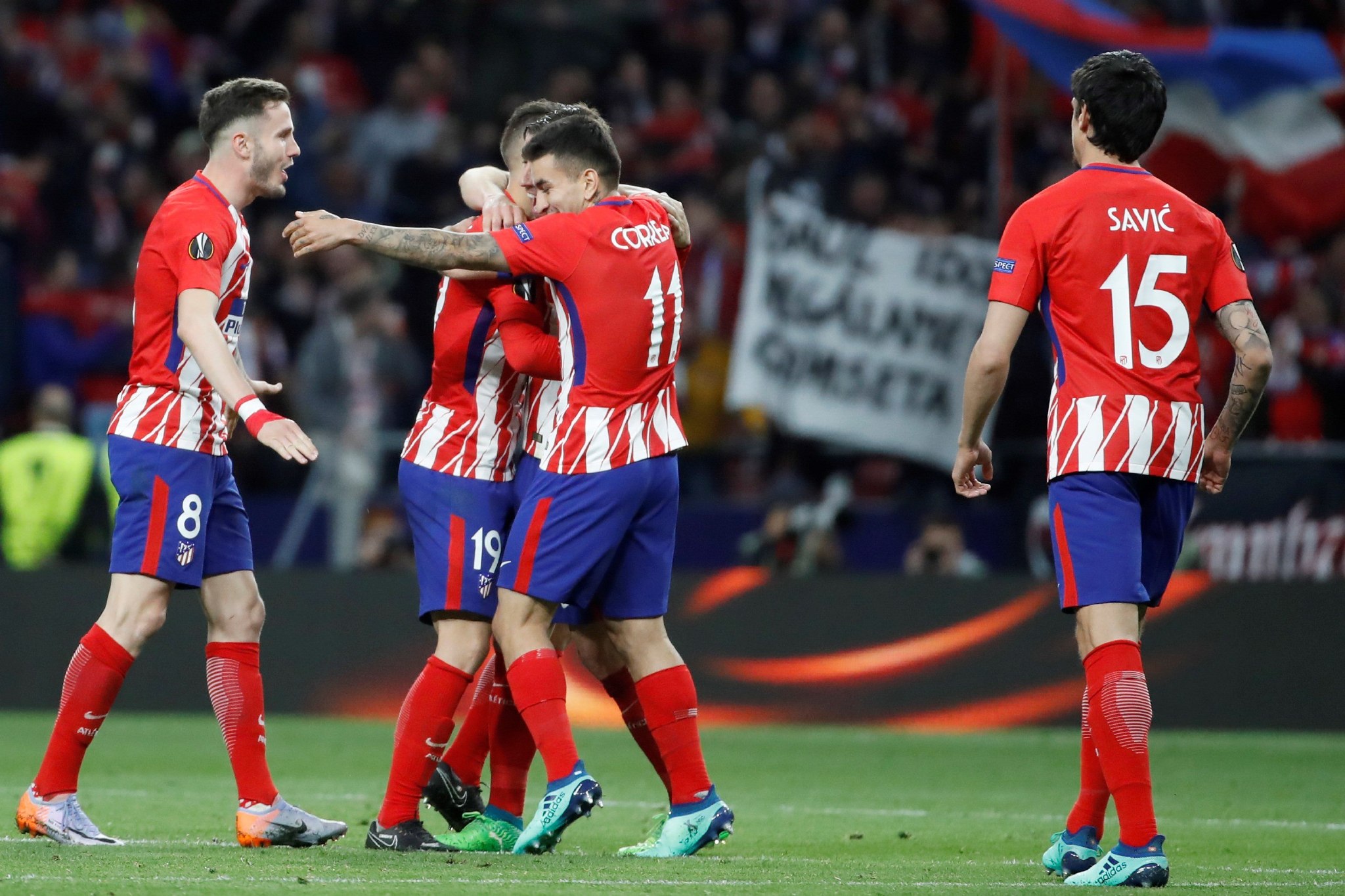 里程碑！62岁穆里尼奥收获执教生涯750场胜利（62岁穆帅完成执教生涯第750场胜利，里程碑时刻）